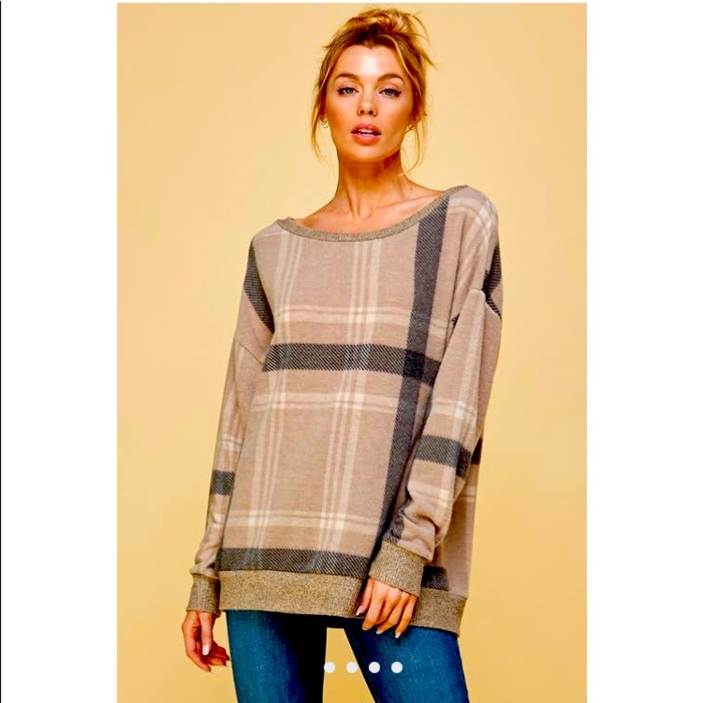 A.gain beautiful neutral plaid top.  New never worn, good for anytime of the day